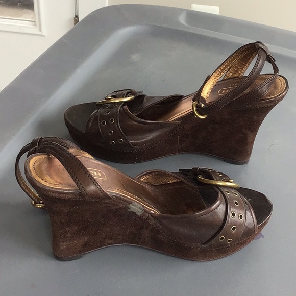 Coach sandals. 4 1/4” heel. S 8. Fair condition. - Picture 2 of 4